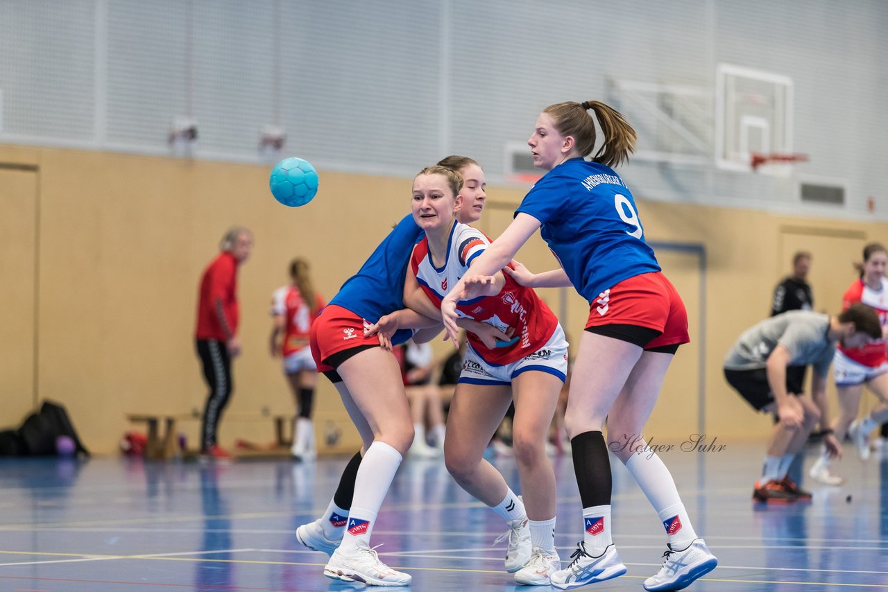 Bild 124 - wCJ HC Quickborn - Ahrensburger TSV : Ergebnis: 38:27